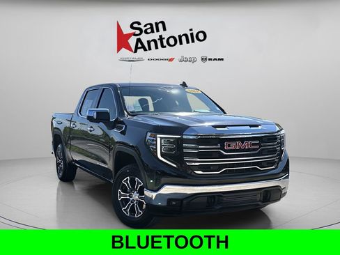 Used 2024 GMC Sierra 1500 SLT AWD/4WD image 2