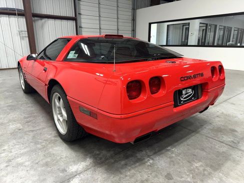 Used 1994 Chevrolet Corvette ZR1 RWD image 16