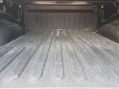 Used 2020 RAM 1500 Big Horn AWD/4WD image 10