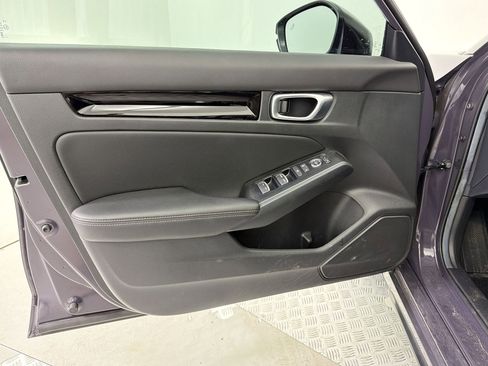 Used 2024 Honda Civic Sport Touring image 12