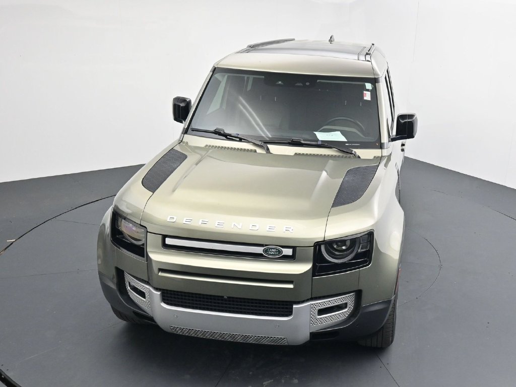 Used 2021 Land Rover Defender 110 SE AWD/4WD image 11