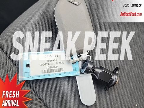 Used 2026 Kia Sportage LX FWD image 13
