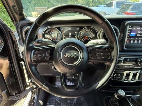 Used 2021 Jeep Wrangler Sport AWD/4WD image 13