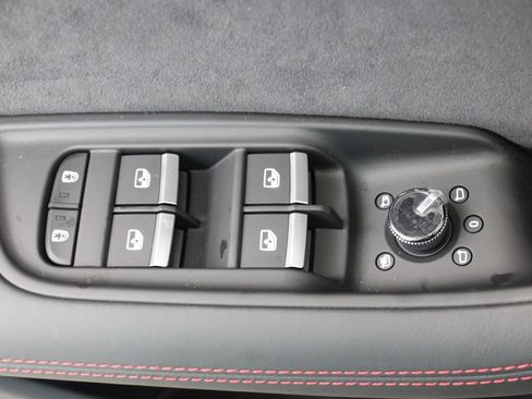 New 2026 Audi SQ8 Prestige AWD/4WD image 18