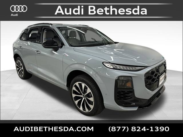 New 2026 Audi Q3 quattro 2.0T AWD/4WD image 1