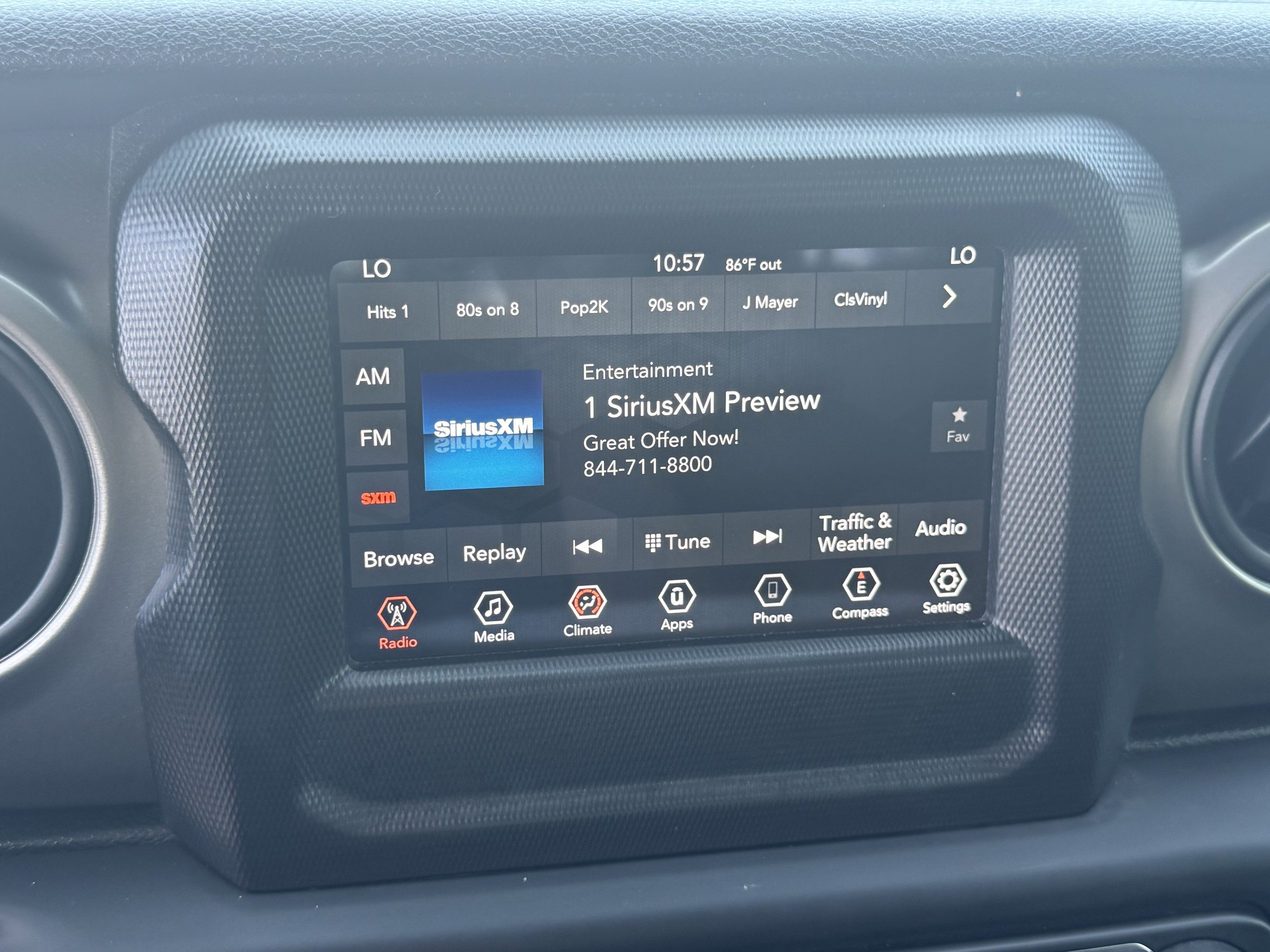 Used 2018 Jeep Wrangler Unlimited Sport S AWD/4WD image 26