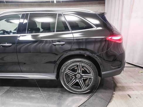 Certified 2023 Mercedes-Benz GLC 300 image 8