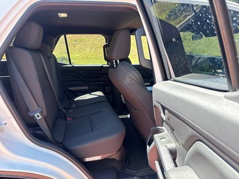 Used 2026 Toyota 4Runner SR5 AWD/4WD image 23