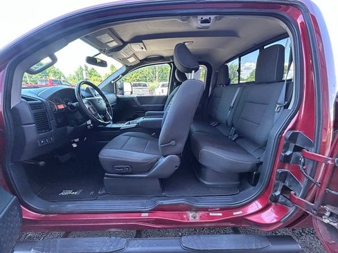 Used 2014 Nissan Titan PRO-4X AWD/4WD image 48