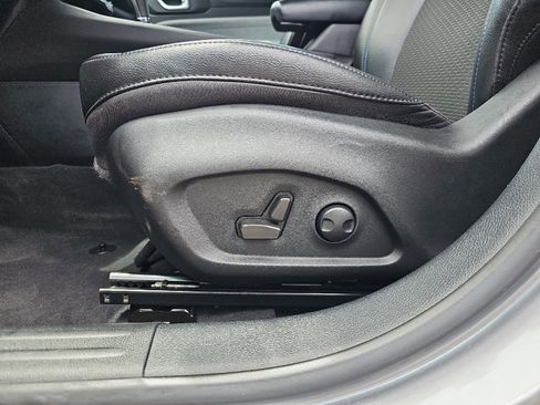 Used 2022 Jeep Compass Latitude w/ Convenience Group image 9