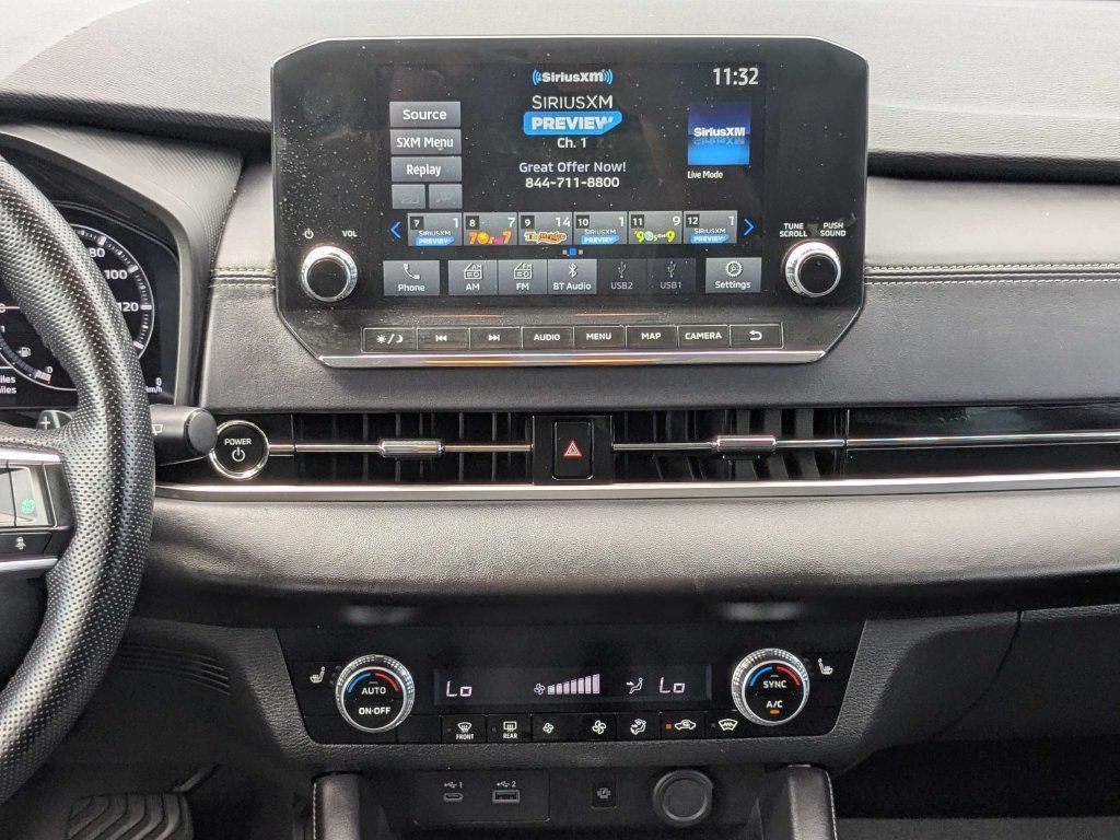 Used 2023 Mitsubishi Outlander 4WD Plug-In Hybrid image 23