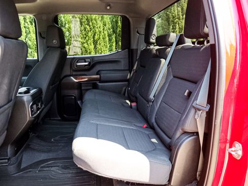 Used 2021 GMC Sierra 1500 Elevation w/ X31 Off-Road Package AWD/4WD image 8