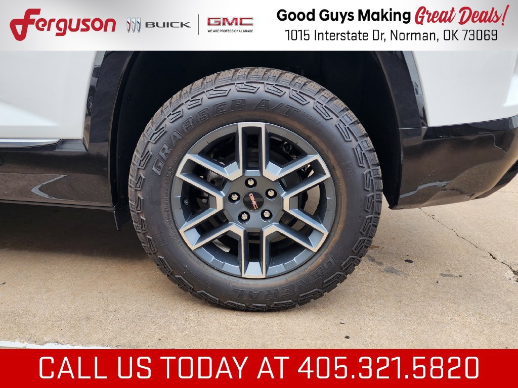 New 2027 GMC Terrain AT4 w/ Convenience Package III AWD/4WD image 56