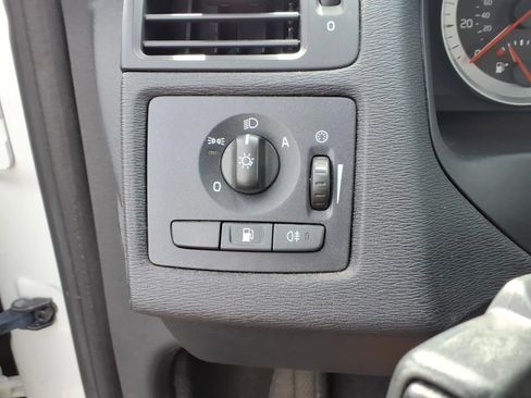 Used 2013 Volvo C70 T5 image 20