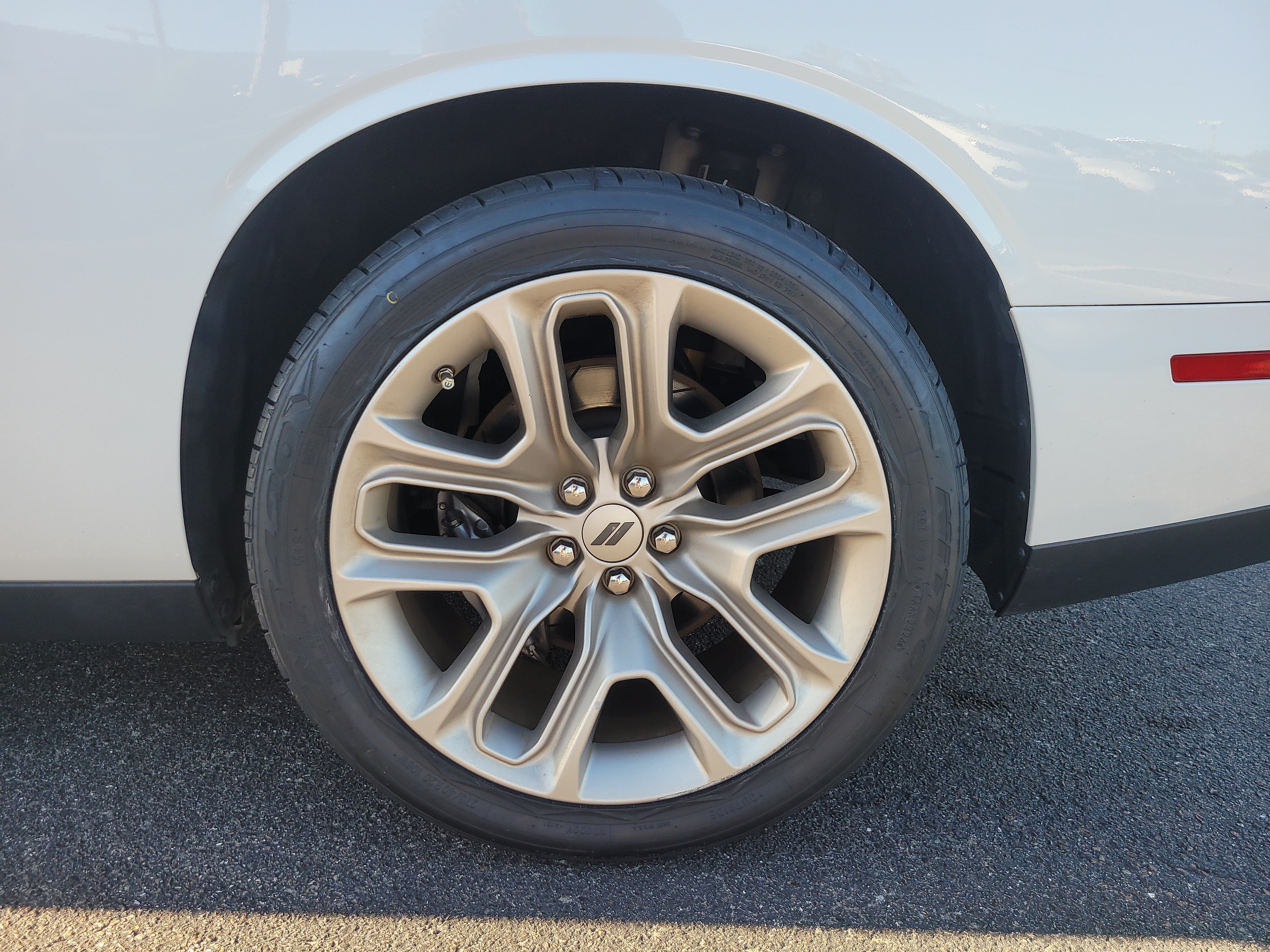 Used 2020 Dodge Challenger R/T Scat Pack RWD image 9