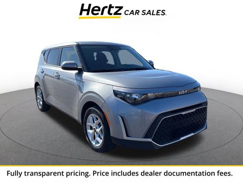 Used 2025 Kia Soul LX w/ LX Technology Package FWD image 1