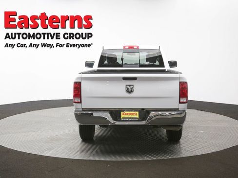 Used 2019 RAM 1500 Classic SLT image 34