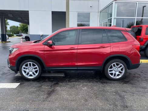 Used 2025 Honda Passport EX-L image 6