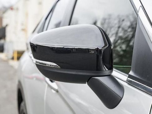 New 2026 Mitsubishi Eclipse Cross LE image 13