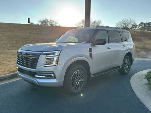 New 2026 Nissan Armada SL w/ Captain's Chari Seat Package RWD image 2