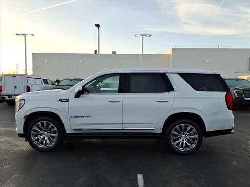 Used 2022 GMC Yukon Denali w/ Max Trailering Package image 10