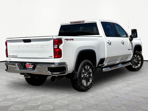 Used 2021 Chevrolet Silverado 2500 LT w/ All Star Edition AWD/4WD image 6