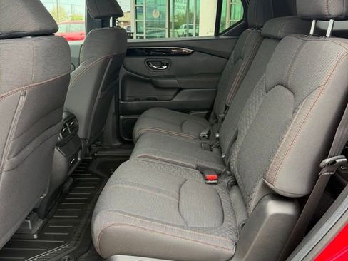 Certified 2025 Honda Pilot Sport image 11