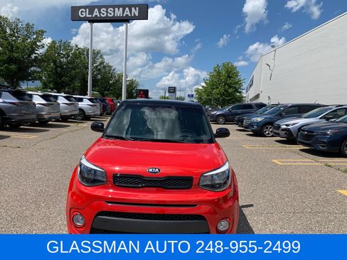Used 2019 Kia Soul + FWD image 1