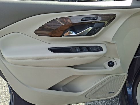 Used 2019 GMC Terrain Denali image 12