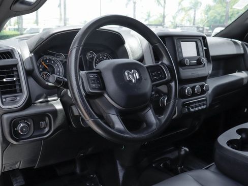 Used 2022 RAM 2500 Tradesman w/ Chrome Appearance Group image 18