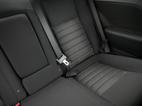 Used 2010 Dodge Challenger R/T image 14