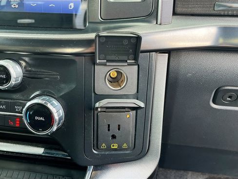 Used 2022 Ford F150 Platinum w/ Equipment Group 701A High AWD/4WD image 35