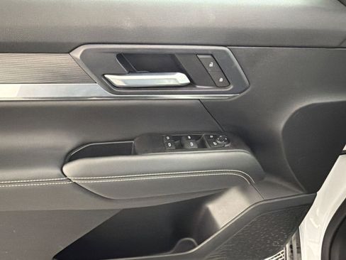 New 2026 GMC Terrain Elevation w/ Black Edition image 15