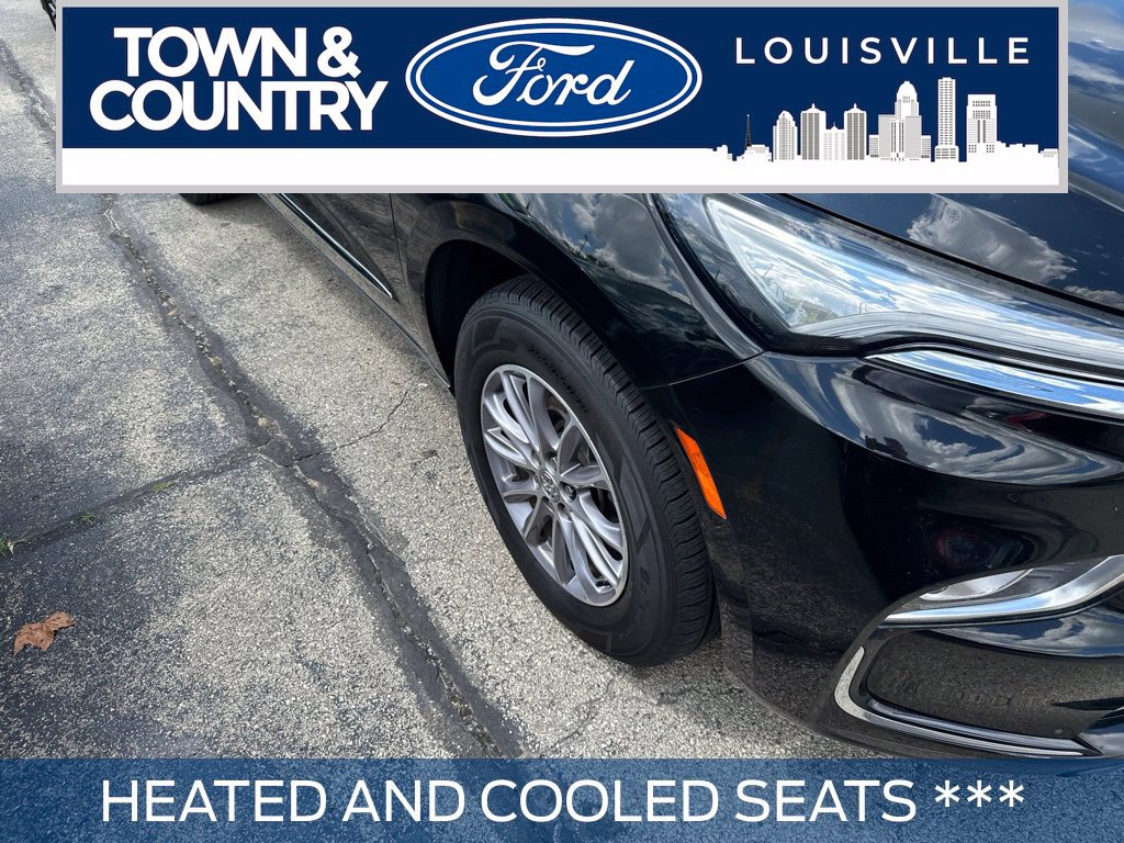 Used 2024 Buick Enclave Premium FWD image 2