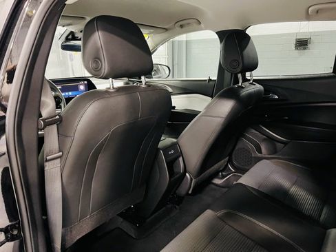 Used 2025 Chevrolet Trax LT image 26