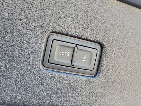 Used 2021 Audi RS Q8 AWD/4WD image 8