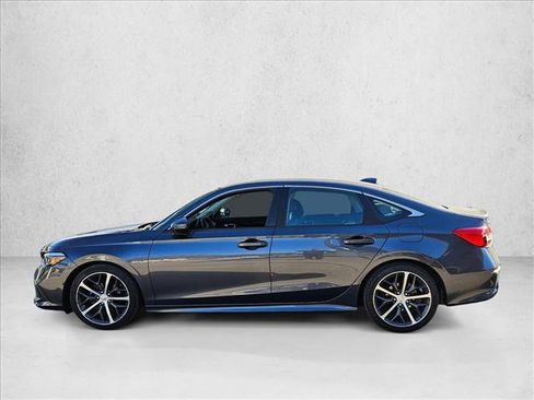 Used 2023 Honda Civic Touring image 8