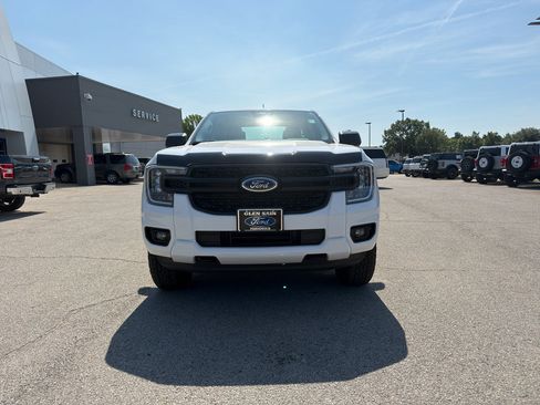 Used 2025 Ford Ranger XLT w/ FX4 Off-Road Package AWD/4WD image 8