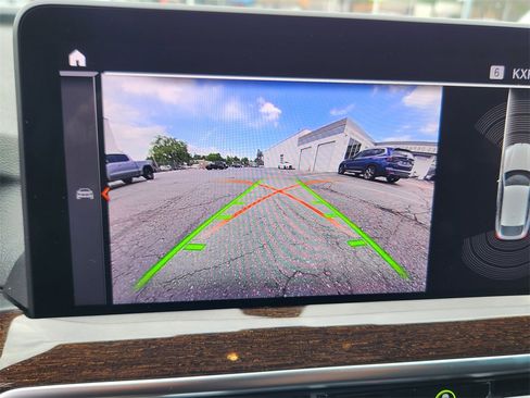 Used 2023 BMW X4 xDrive30i image 18