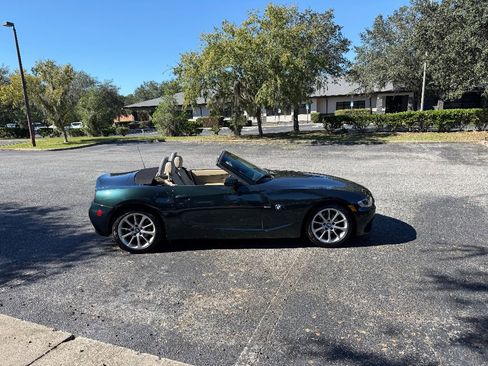 Used 2008 BMW Z4 3.0i image 6
