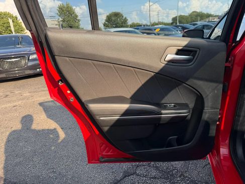 Used 2016 Dodge Charger R/T RWD image 18