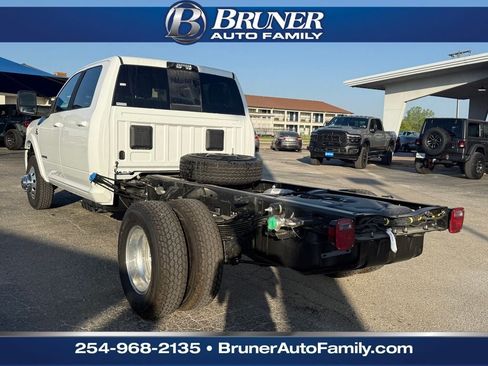 New 2026 RAM 3500 Big Horn w/ Laramie Trim Package AWD/4WD image 7
