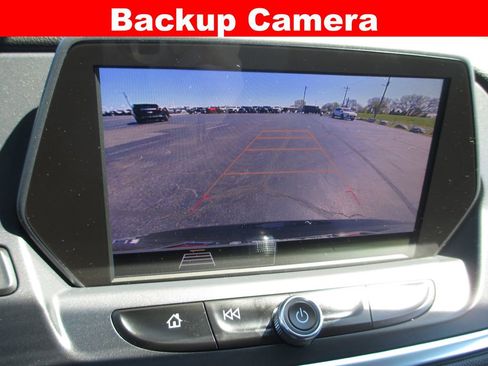 Used 2021 Chevrolet Blazer LT image 16