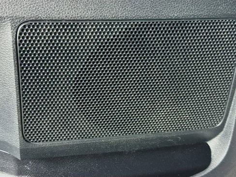 Used 2016 Toyota Tundra SR5 w/ SR5 Upgrade Package image 22