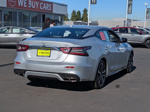 Certified 2023 Nissan Maxima SV w/ Floor Mat Group image 8
