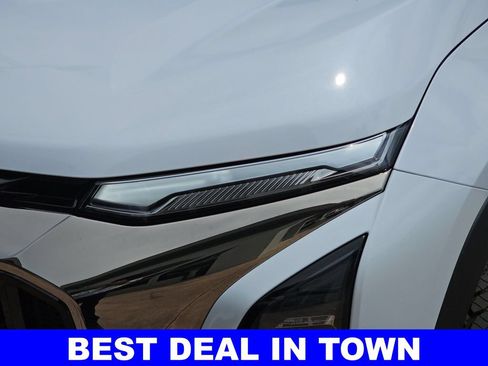 New 2026 Chevrolet Equinox ACTIV w/ Convenience Package III AWD/4WD image 34
