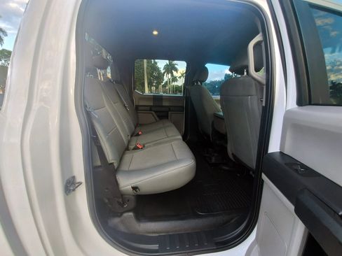 Used 2022 Ford F250 XL w/ Power Equipment Group image 30