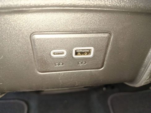 New 2026 Chevrolet Blazer LT image 9