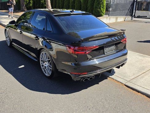 Used 2019 Audi S4 Premium Plus w/ Premium Plus Package AWD/4WD image 7