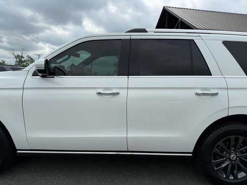 Used 2021 Ford Expedition Limited RWD image 40